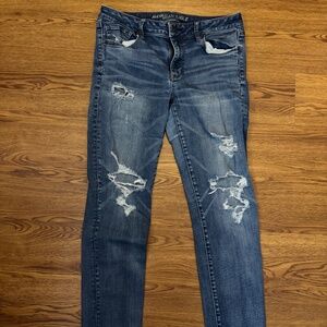 American Eagle Straight Ripped Jeans